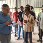 Ratlam:कलेक्टर श्री लाक्षाकार ने ग्रामीण क्षेत्र के सघन भ्रमण में विभिन्न निर्माण कार्यों का निरीक्षण किया
