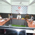 आउटसोर्स कर्मचारियों के स्थान पर संविदा नियुक्ति करें सभी निकाय- सफाई कर्मचारी आयोग अध्यक्ष श्री करोसिया