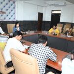 रतलाम/आकांक्षी विकासखंड बाजना के विभिन्न विभागों की प्रगति की समीक्षा बैठक संपन्न