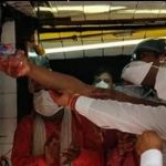 उज्जैन में कोरोना से मुक्ति के लिए कलेक्टर/SP ने माता के मंदिर में शराब चढ़ाई