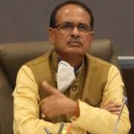 हर जिले के सबसे बड़े सफेदपोश माफिया के खिलाफ कार्रवाई करें: मुख्यमंत्री