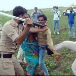 गुना कलेक्टर एवं एसपी हटाए गए, मामला मजदूर की बेरहमी से पिटाई का