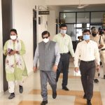 रतलाम: संभाग आयुक्त श्री आनंद शर्मा ने कलेक्ट्रेट के विभिन्न कार्यालयों तथा निगम कार्यालय का निरीक्षण किया-