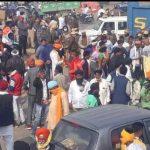 मध्यप्रदेश के किसानों ने दिल्ली आगरा हाइवे जाम किया –