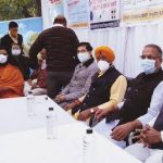 मंत्री श्री डंग की उपस्थिति में मंदसौर में हुआ वैक्सीनेशन