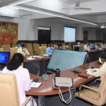 कार्यो की धीमी प्रगति पर कलेक्टर ने नाराजगी व्यक्त की, सैलाना सीईओ एवं आलोट सीएमओ को शोकाज नोटिस