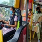 इंदौर में आज प्रदेश की पहली महिला चालक यात्री बस (पिंक बस) को हरी झंडी दिखाकर रवाना किया गया।