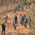 महाराष्ट्र में पुलिस ने 26 नक्सलियों को मार गिराया, मुठभेड़ में 3 पुलिसकर्मी भी घायल