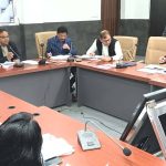 Ratlam:तहसीलदार कार्यों में कसावट लाएं, अवैध खनिज उत्खनन पर सख्त कार्रवाई करें, कलेक्टर ने राजस्व अधिकारियों की समीक्षा की