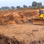 Ratlam:खनिज विभाग द्वारा अवैध खनिज परिवहन करते डम्पर तथा जेसीबी जब्त