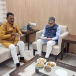 केंद्रीय रेल मंत्री से मंत्री श्री सिलावट ने भेंट कर मांग पत्र सौंपा, रतलाम ट्रेन को नीमच तक बढ़ाया जाए