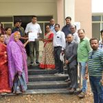 Ratlam: अध्यक्ष ने बगीचा निर्माण रुकवाने का मौखिक आदेश दिया, उपाध्यक्ष ने नागरिकों के साथ एसडीएम को ज्ञापन सौंपा