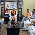 रतलाम स्थापना गौरव दिवस को लेकर कैबिनेट मंत्री चेतन्य काश्यप से समिति ने की चर्चा