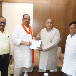 मंत्री श्री काश्यप द्वारा राजस्व मंत्री से अनुरोध, जिले के वर्ष 56-57 से अटके नामांतरण प्रकरणों का शीघ्र निराकरण करायें