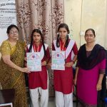 पीएम श्री शासकीय विद्यालय सैलाना की दो छात्राएं नेशनल ट्रैकिंग कैंप करके वापस सकुशल सैलाना पहुंची