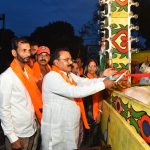 धामनोद में निकली झिलमिलाती झांकियों से रोशन हुई रात, हैरतअंगेज शस्त्र कला प्रदर्शन..