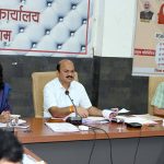 Ratlam: कलेक्टर श्री बाथम ने समयावधि पत्रों की समीक्षा बैठक में संबंधित अधिकारियों को दिये निर्देश