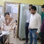 Ratlam:सीएमएचओ ने जिला चिकित्सालय का निरीक्षण किया