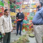 सैलाना और ग्राम धराड़ में विशेष जांच का अभियान, नापतौल विभाग ने जप्त किये असत्यापित इलेक्ट्रॉनिक्स तौल उपकरण और अमानक पैकेज बंद वस्तु