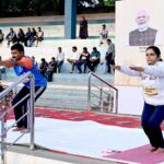 रतलाम में उत्साहपूर्वक मना अंतर्राष्ट्रीय योग दिवस, पोलो ग्राउंड में हुआ जिला स्तरीय कार्यक्रम