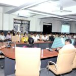रतलाम/स्वामित्व अधिकार अभिलेख पंजीयन अभियान में तुरंत हेल्प डेस्क प्रारंभ करें