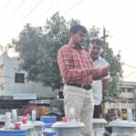 रतलाम/बाहर से आने वाले दूध की रैपिड किट से मौके पर हुई जांच, सभी नमूने मानक स्तर के पाए गए