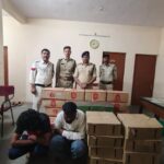 रतलाम/डेलनपुर टोल पर आबकारी विभाग की कार्रवाई, 42 पेटी मदिरा बरामद